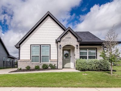 633 Charlotte Ln, Burleson, TX, 76028