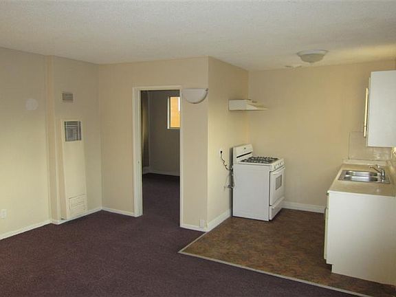 3rd image of 1737 W 23rd St APT 1