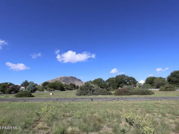 7592 N Deerfield Dr, Prescott, AZ 86305