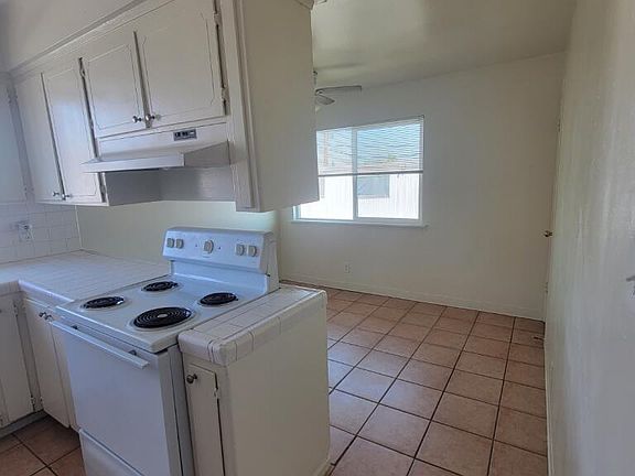 5th image of 41 E Dakota Ave APT 6