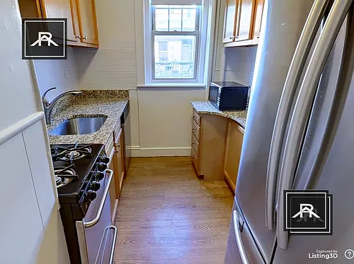 1786 Beacon St #6A Photo 1