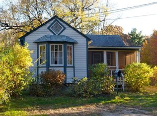 89 N Ferry Rd, Shelter Island, NY 11964