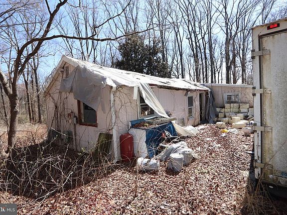 2nd image of 11225 Raby Rd