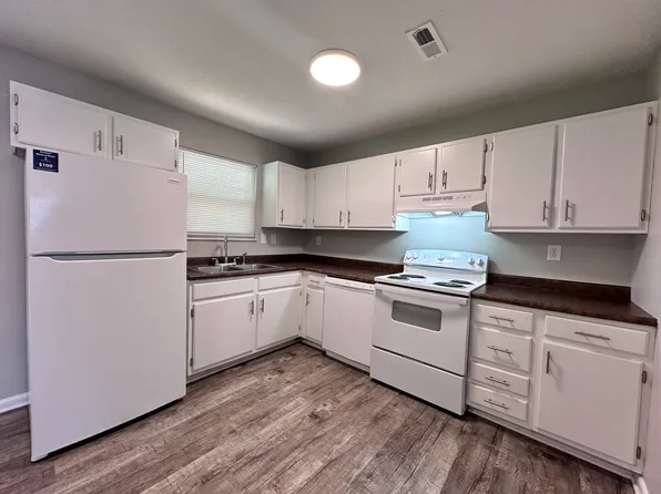 922 Naomi Dr, Maryville, TN 37804