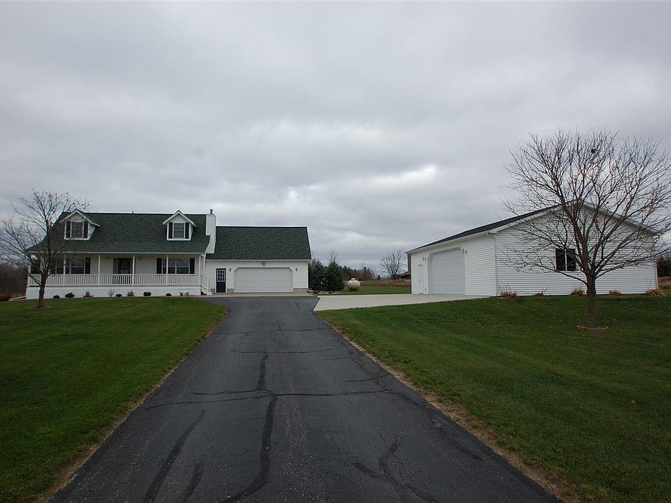 1st image of 736 Harlin Ct