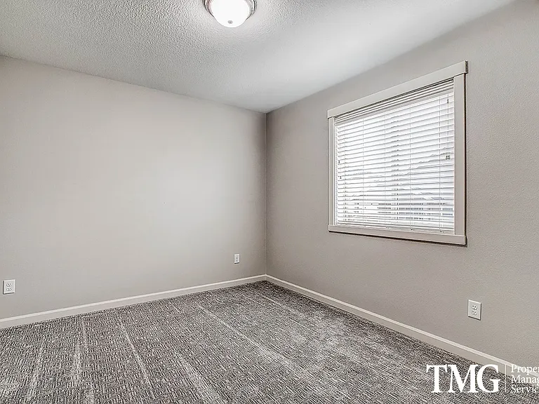 6705 NE 53rd Pl — Photo 25