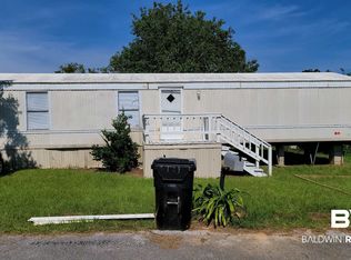 426 Robin Cir, Robertsdale, AL 36567