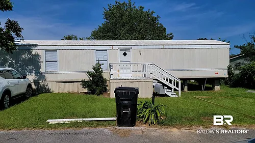 426 Robin Cir Photo 1