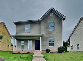 20 Daniel Ln, Porterdale, GA 30014