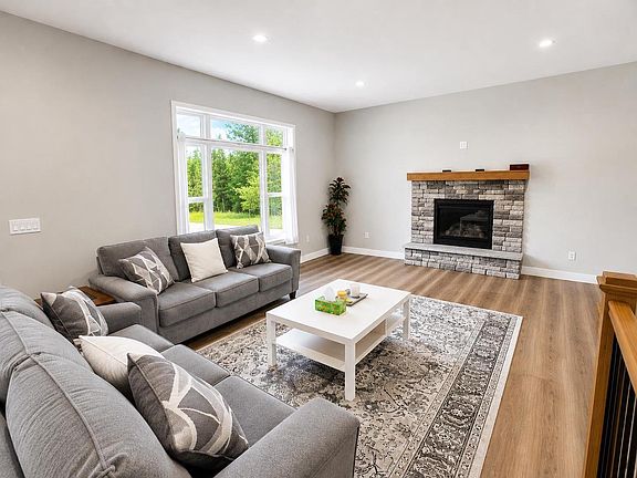 4th image of 8894 VOIT LANE