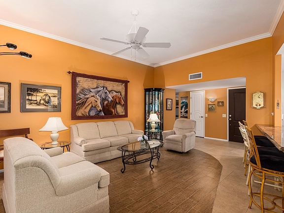 4th image of 10726 W Welk Dr