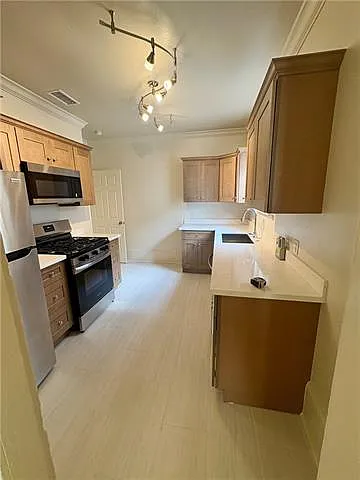 5121 Coliseum St — Photo 6