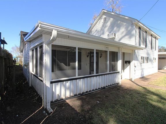 3rd image of 401 5th St