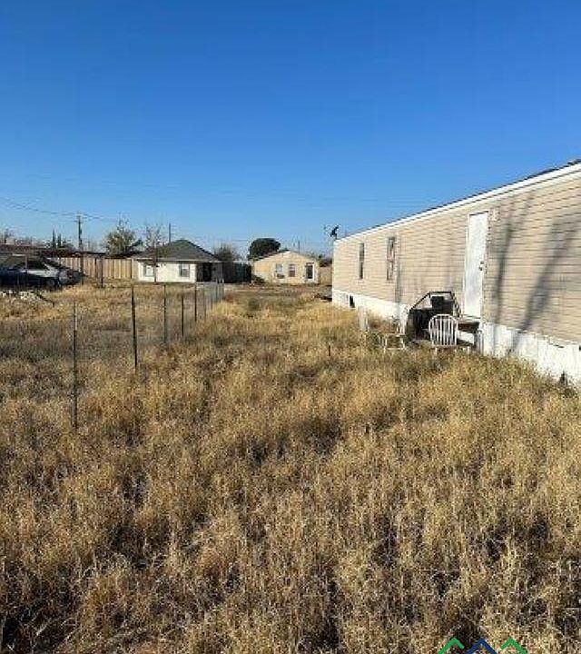 1st image of 306 S Doris Ave