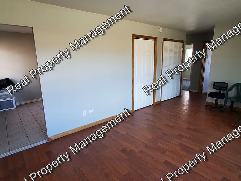 6533 Missouri Ave — Photo 3