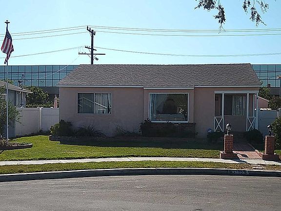 2nd image of 12105 Judah Ave