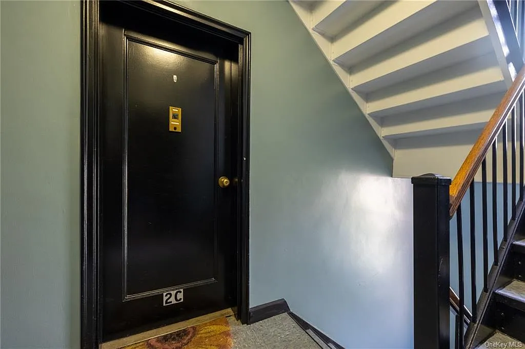 1 bed, 750 sqft, $2,400 — Photo 3