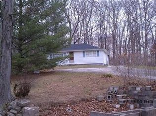 1806 Williams Rd, Bedford, IN 47421