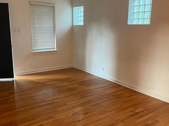 Living room (towards front door)