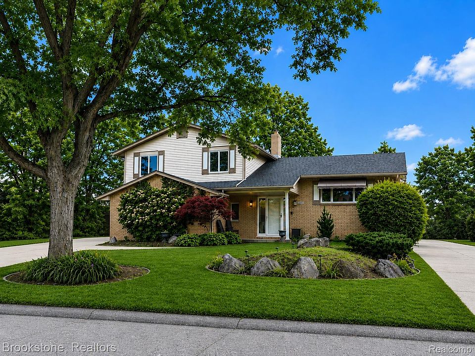 1st image of 37695 Sarafina Dr