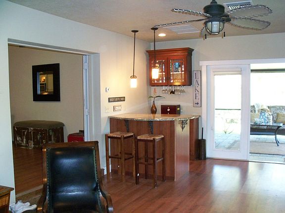 Bar in Entertaining Room 