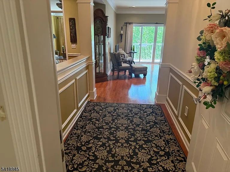 1118 Warrens Way — Photo 3