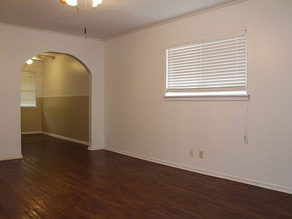 5th image of 540 Southtrail Dr