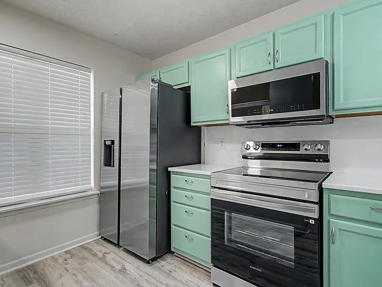 12410 Bluestem Ln — Photo 6