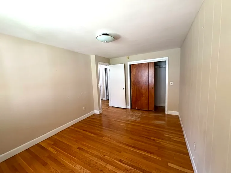 652 East Ave — Photo 11