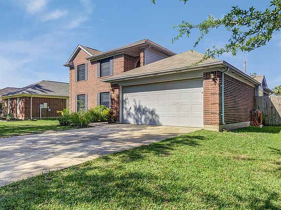 3rd image of 207 Chariss Glen Dr