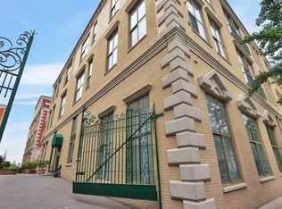 518 Gregory Ave APT A419, Weehawken, NJ 07086