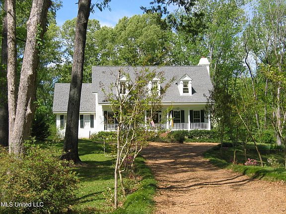 4th image of 153 Dunbar Rd