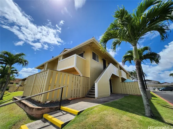 94-1055 Kaukahi Pl #C10, Waipahu, HI 96797
