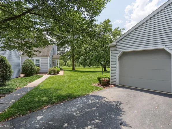 607 Cambridge Ct #U-0071, Palmyra, PA 17078