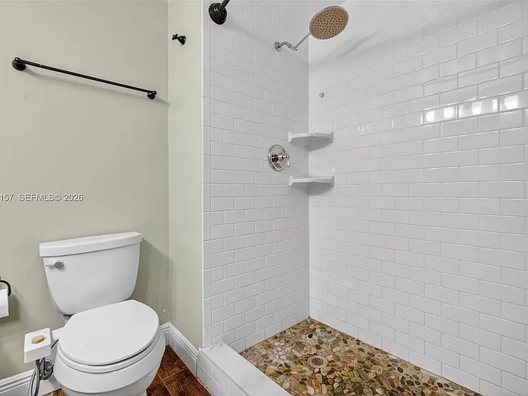 4250 SW 70th Ter — Photo 25