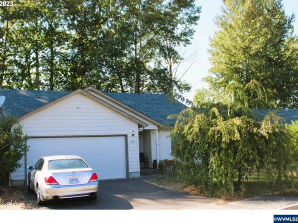 1035 Shores St NE, Salem, OR 97301