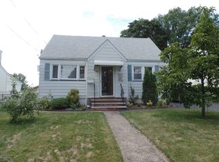 22 Wonham St, Clifton, NJ 07013