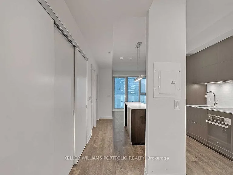 15 Lower Jarvis St #1208 — Photo 3