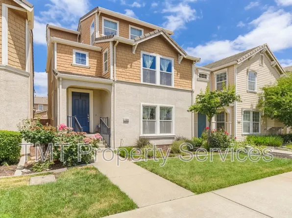 11009 International Dr, Rancho Cordova, CA 95670