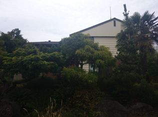 1938 48th Ave SW, Seattle, WA 98116