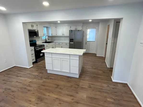 21335 Brighton Ave, Lexington Park, MD 20653