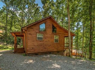 800 Cherokee Oaks Rd, Murphy, NC 28906