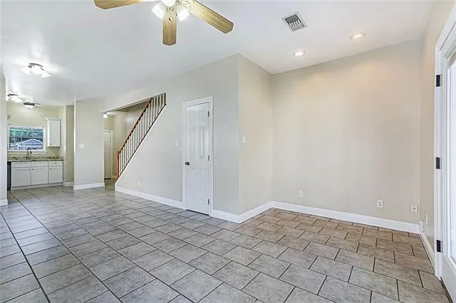 2 bed, 1.5 bath, 1200 sqft, $1,550 — Photo 4