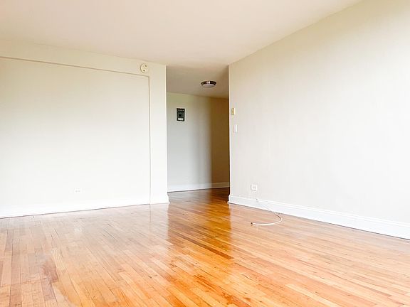 4th image of 1625 Rockaway Pkwy #6U1