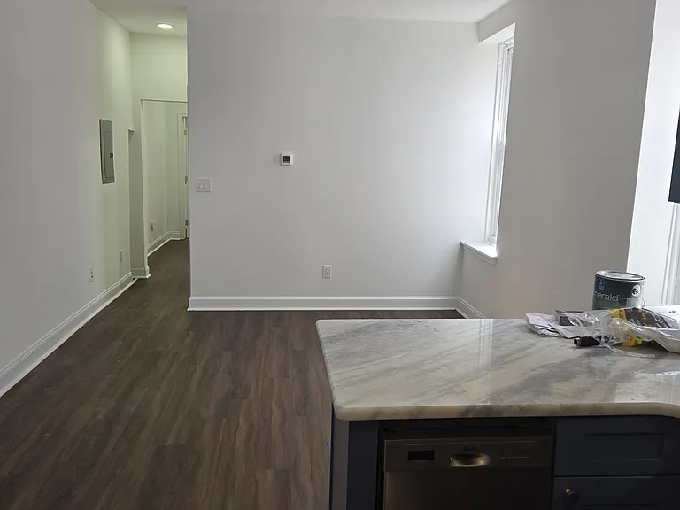 641 N 15th St #2 — Photo 5