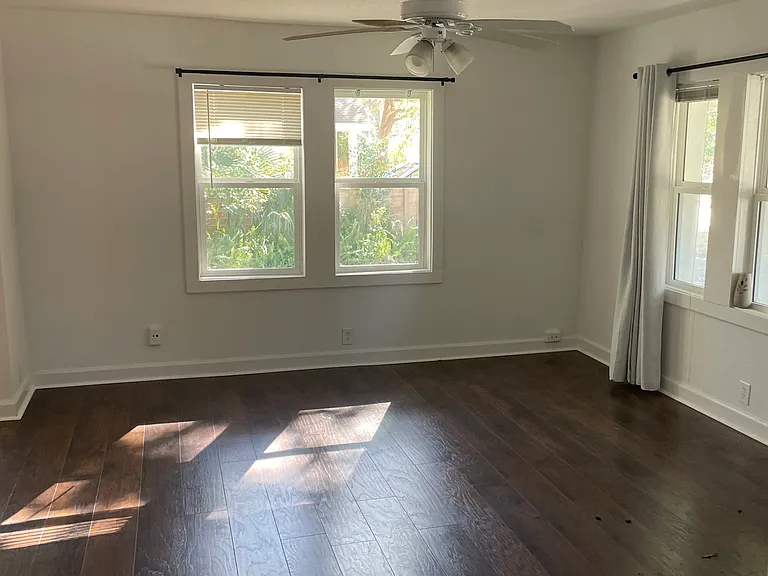 21 Nesmith Ave — Photo 12