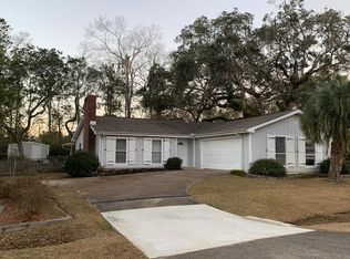 7832 Maui Cir, Diamondhead, MS 39525