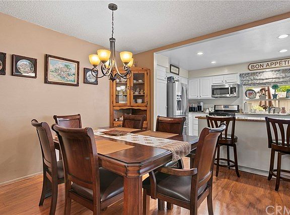 5th image of 1533 Redwood Cir