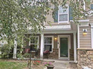 401 Ashburn Ln, Durham, NC 27703