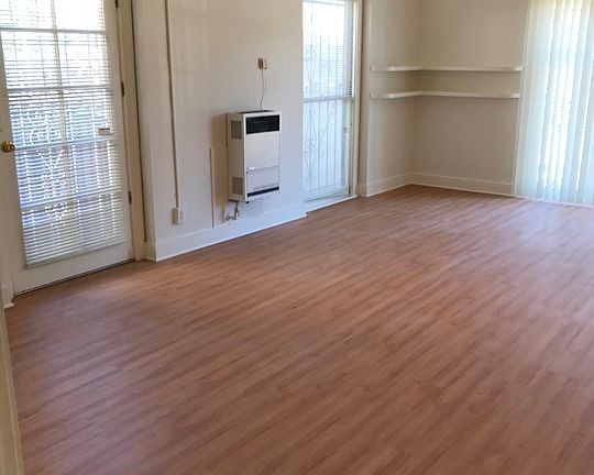 2nd image of 709 S Norton Ave APT D